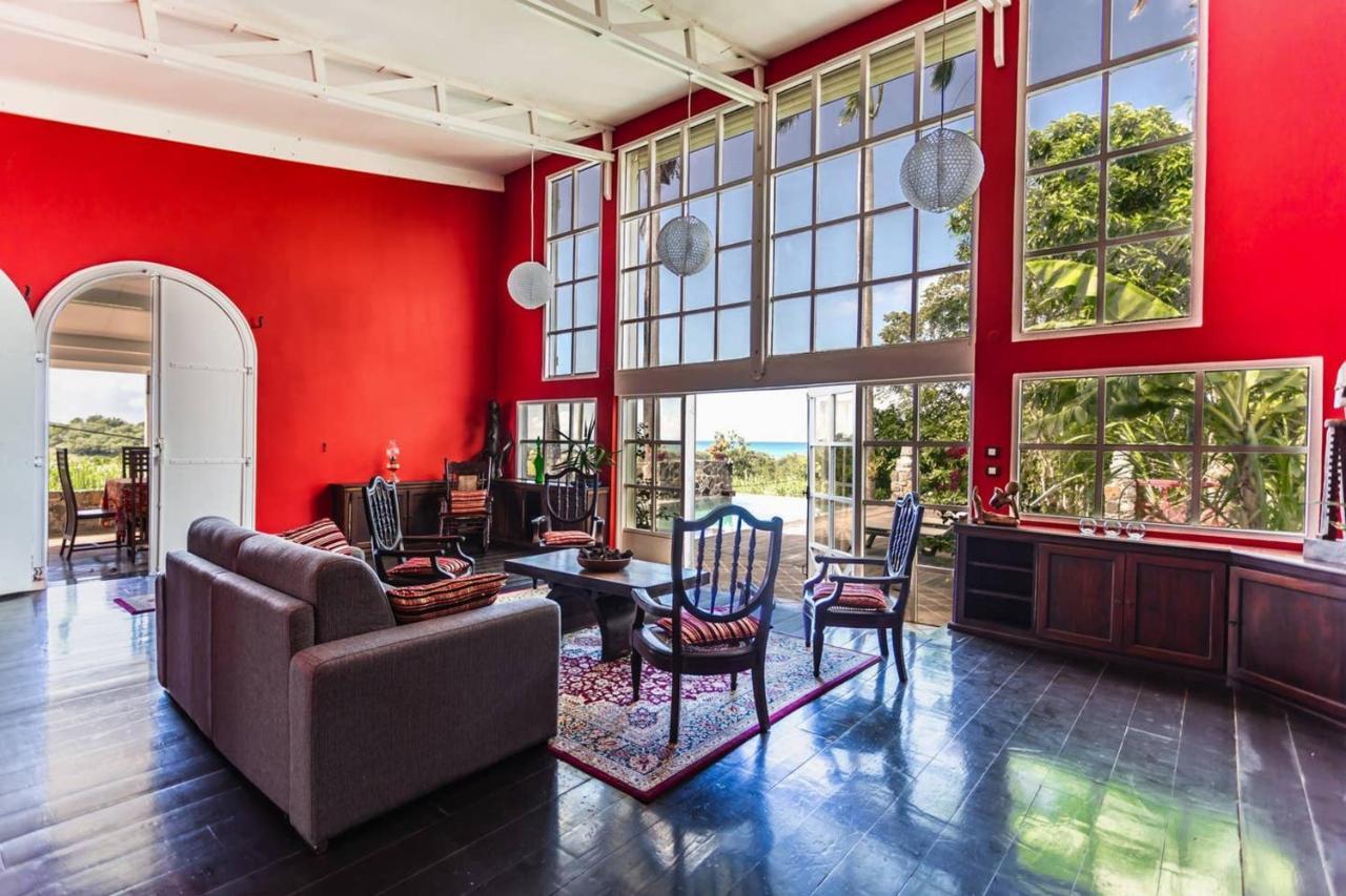 élégante: Seaview Retreat *