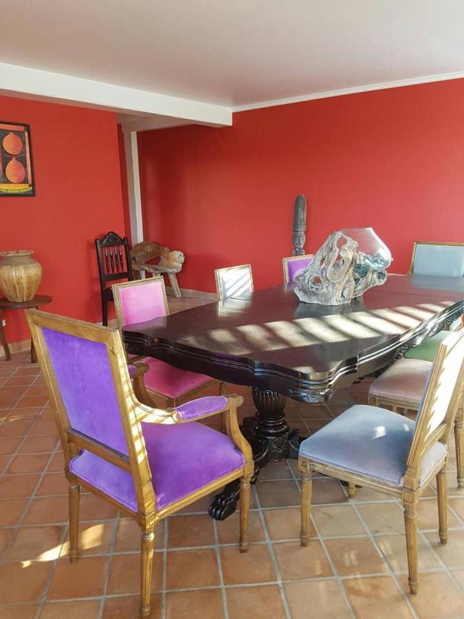 De 2 A Rose A 500 M De La Avec Vue Sur La Piscine Privee Et Jardin Clos Villa *